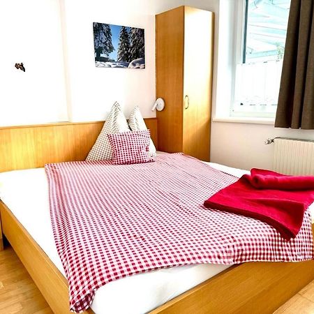 Ferienwohnungen Kapp Tröpolach エクステリア 写真